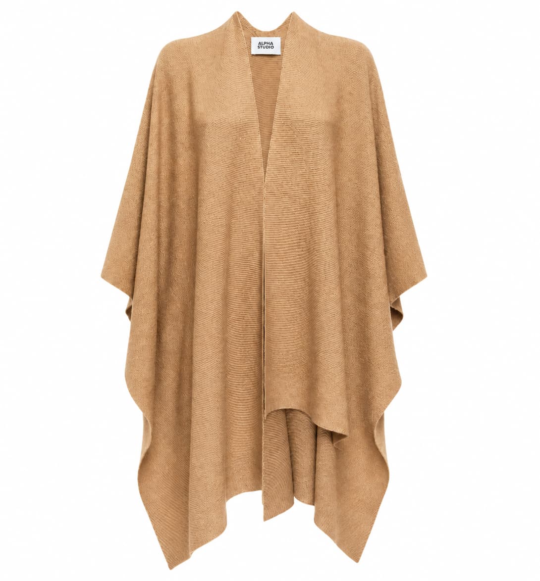 Alpha Studio Poncho links contemporary sport