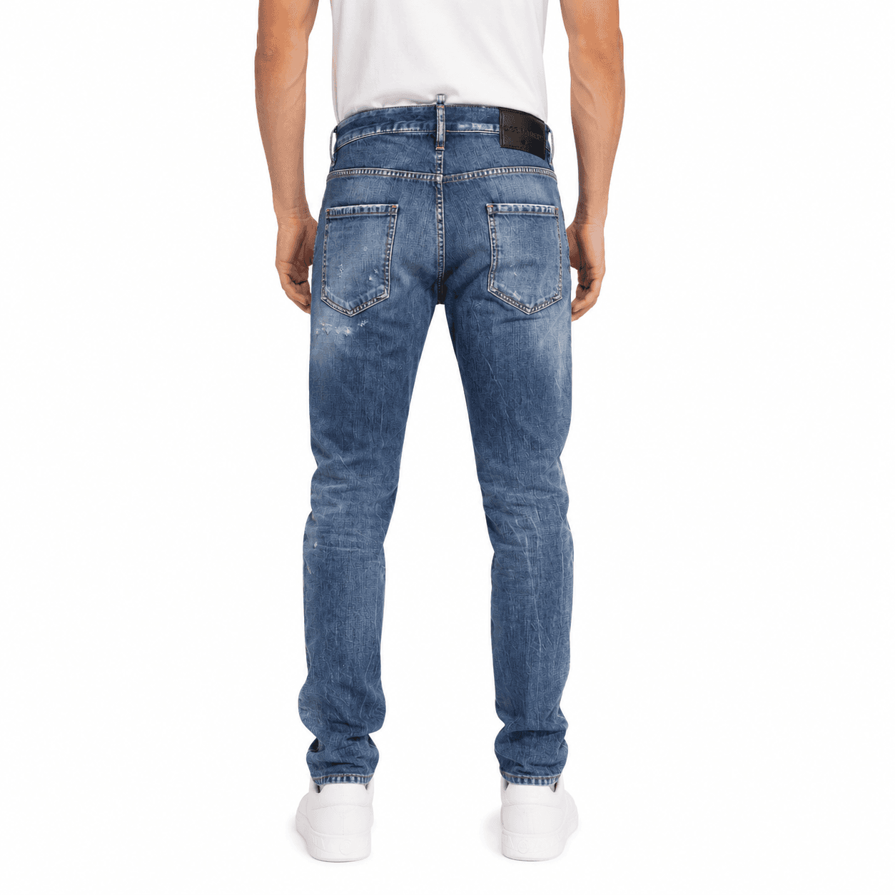 Denim con tagli