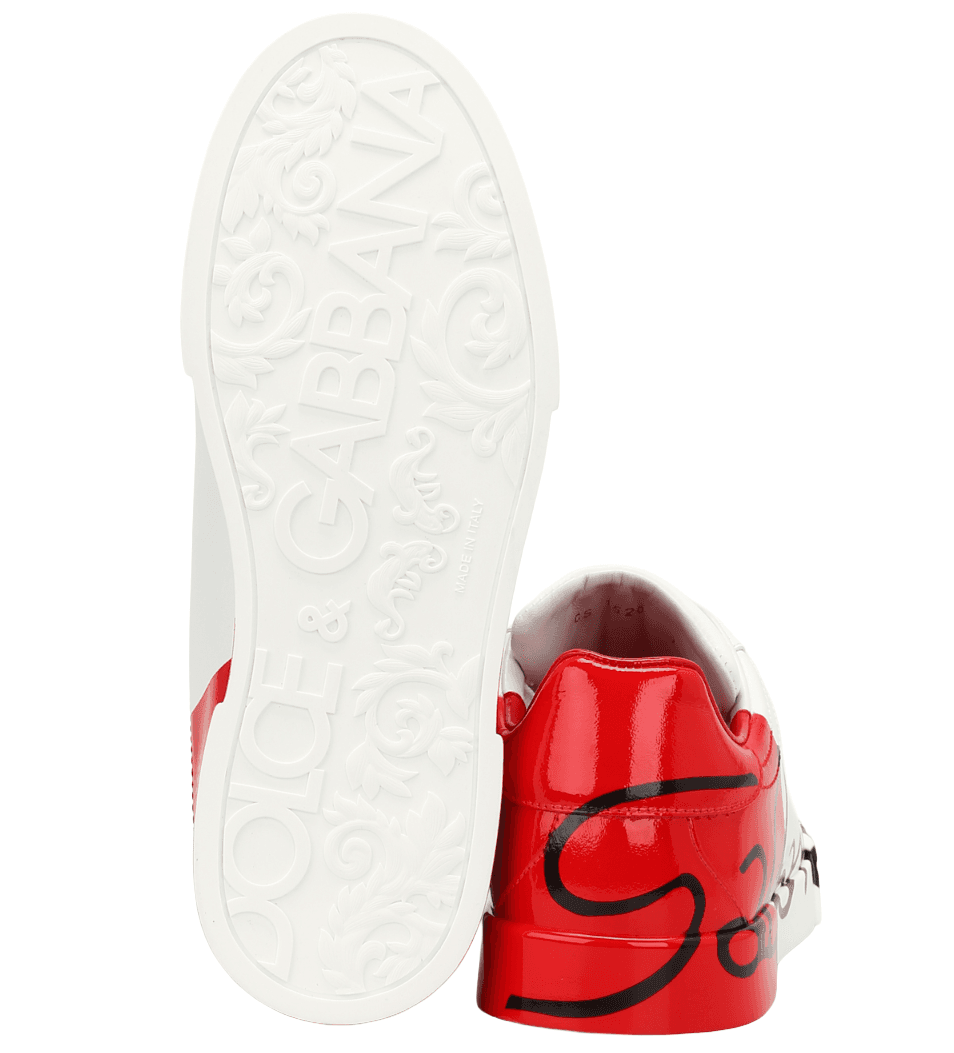 Sneakers in vernice